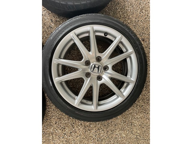 2005 Honda S2000 Wheel Set
