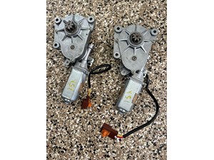 2005 Honda S2000 Convertible Top Motors x 2
