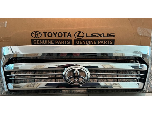 2017 Toyota Tundra Grille