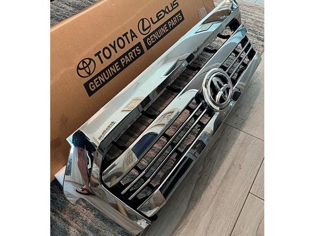 2017 Toyota Tundra Grille