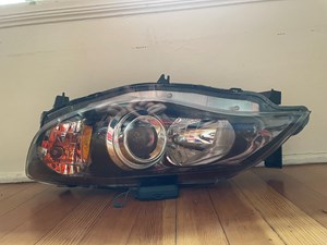 TYC 20-9122-90-9 Headlight Assembly For 08-11 Subaru Impreza Passenger Side