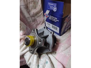 Carquest New In Box Water Pump T1231 (WITH GASKETS)