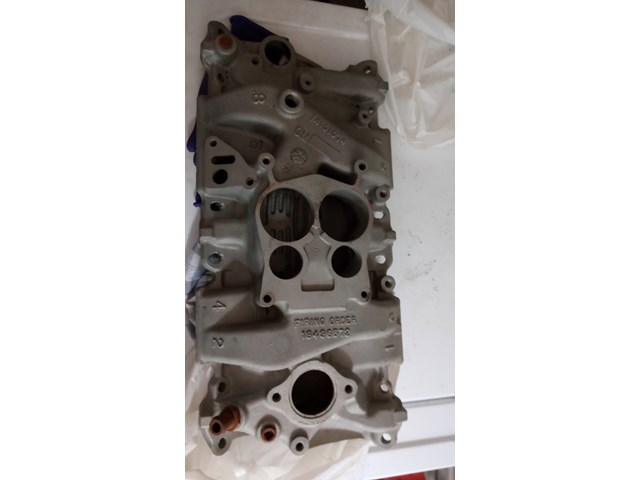 1985 Chevy Monte Carlo Intake Manifold