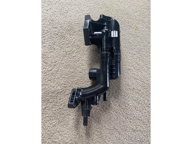 2011 Kia Sorento Dorman Thermostat Housing