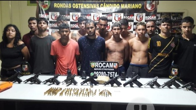 Prisão de 14 evita nova chacina entre facções; grupo tinha 10 armas Prisão de 14 evita nova chacina entre facções; grupo tinha 10 armas