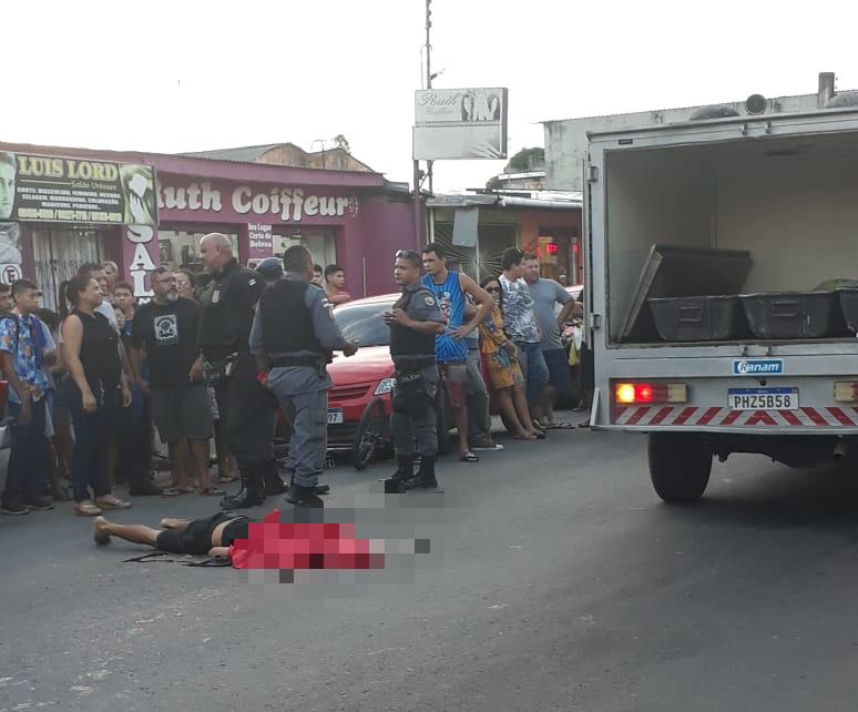 Homem morre ao ter cabeça esmagada por caminhão de lixo na Cidade Nova Homem morre ao ter cabeça esmagada por caminhão de lixo na Cidade Nova