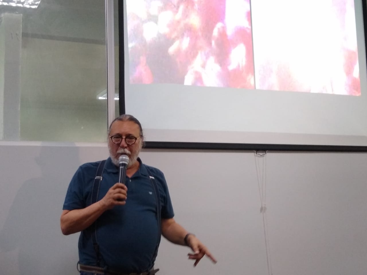 Molina rebate legítima defesa de Sotero ao matar advogado, diz que réu 'caçou' e que primeiro tiro foi covarde Molina rebate legítima defesa de Sotero ao matar advogado, diz que réu 'caçou' e que primeiro tiro foi covarde