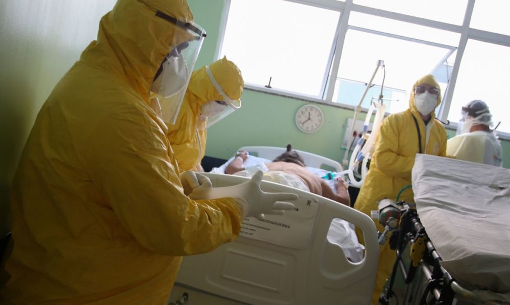 Brasil registra 15.650 novas mortes por Covid na última semana Brasil registra 15.650 novas mortes por Covid na última semana