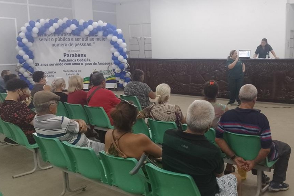 Policl&iacute;nica Codaj&aacute;s recebe pacientes diab&eacute;ticos para atendimento  multidisciplinar no Ambulat&oacute;rio de Egressos - Portal do Marcos Santos