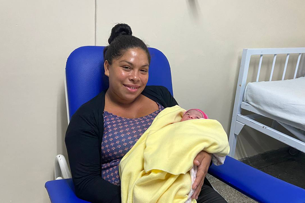 Primeiro bebê de 2023 nascido na rede estadual de saúde é uma menina - Portal do Marcos Santos