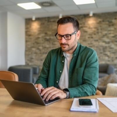 Shutterstock 2492300347