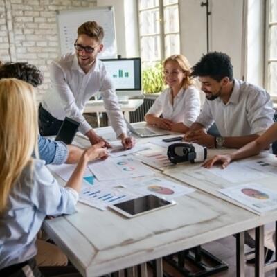 Shutterstock 2525369215