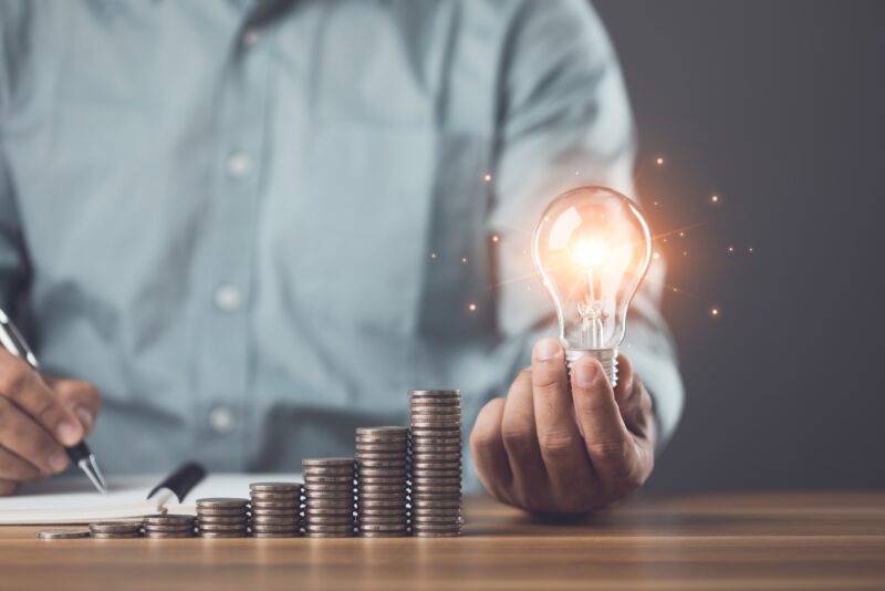 Shutterstock 2284349705 Guía para que las PYMES enfrenten los desafíos con inteligencia financiera