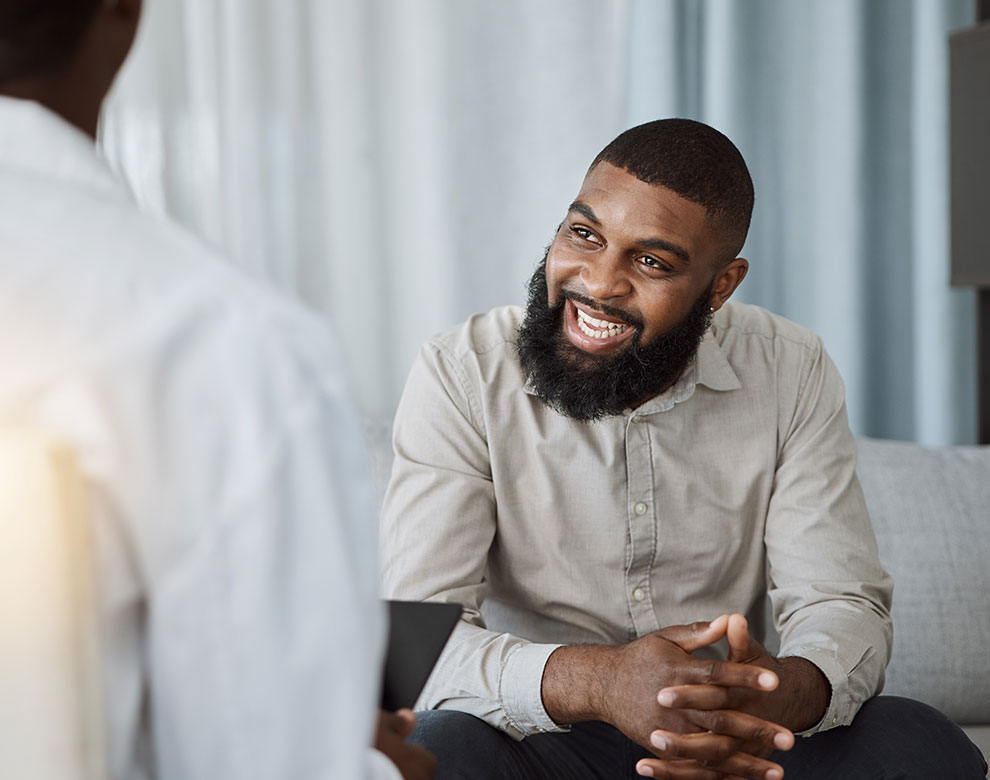Crisis Center patient with therapist photo