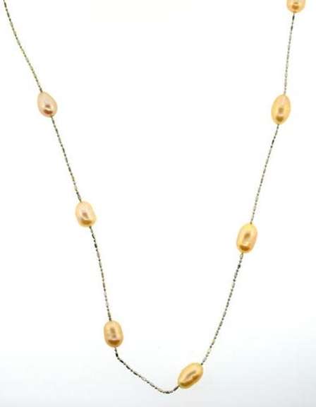 Ladies long station pearl necklace