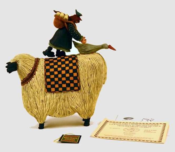 1990's Williraye Studio Country Style Decorative Figure