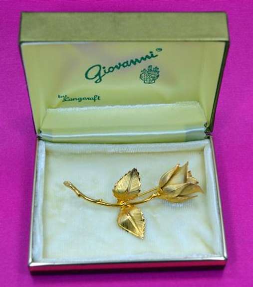 Gorgeous 1966 Gold Tone Rose by Langcraft Giovanni