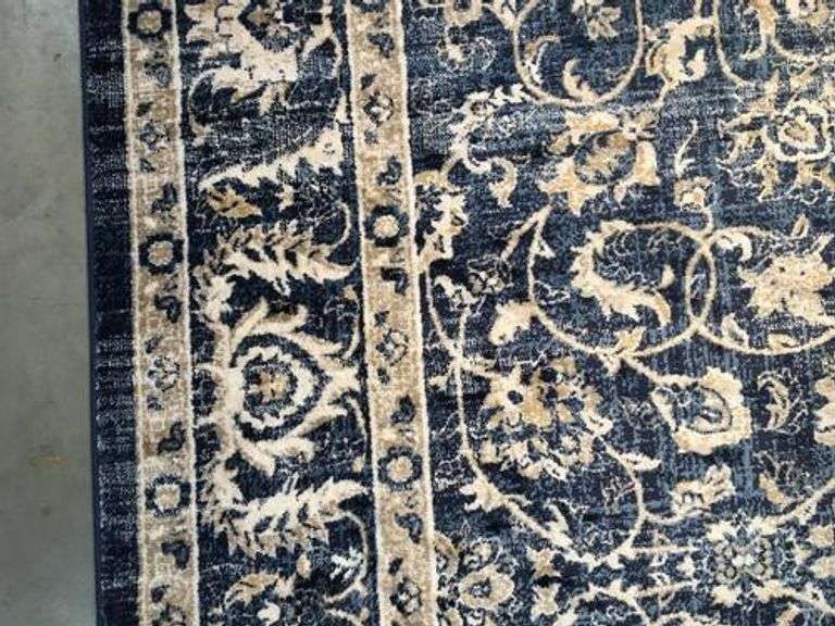 Magnificent Traditional Vintage Reproduction Rug 8x11
