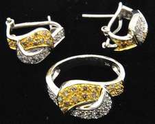 Ring & Earring Diamond Set in 18kt White Gold