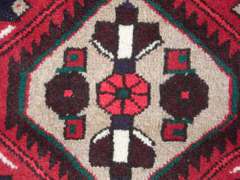 HIGHLY DETAILED HAND WOVEN PERSIAN HAMADAN