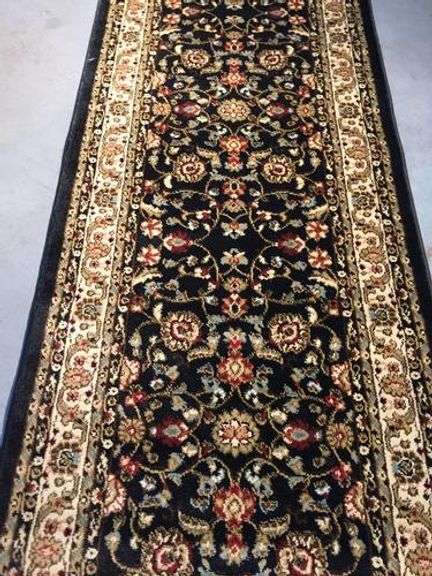Classic Detailed & Decorative 8' Long Runner