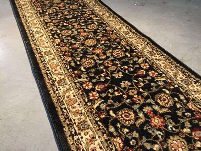 Classic Detailed & Decorative 8' Long Runner