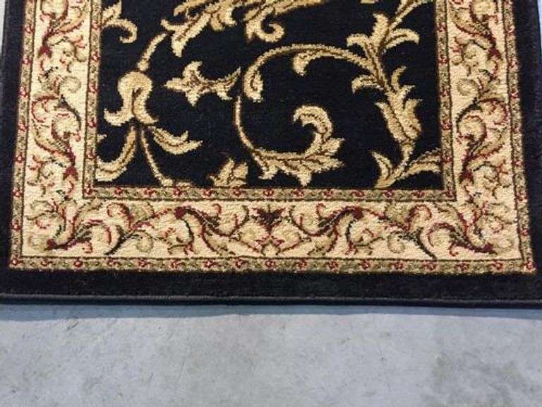 Timeless Classic French Scroll Design 8FT Runner
