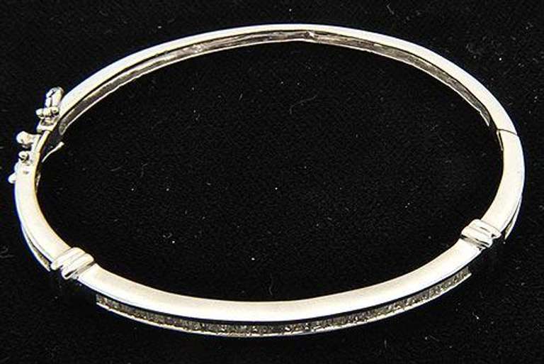 Fancy 14kt Gold 1ctw Diamond Bangle Bracelet