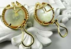 Classic 14k mobe pearl earrings