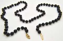 Elegant Classic Ladies Onyx Necklace, 14kt Clasp