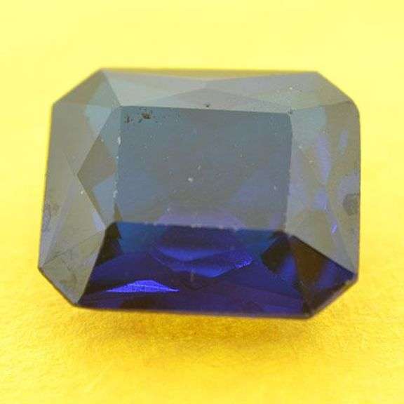 Stunning 10.31ct loose blue stone