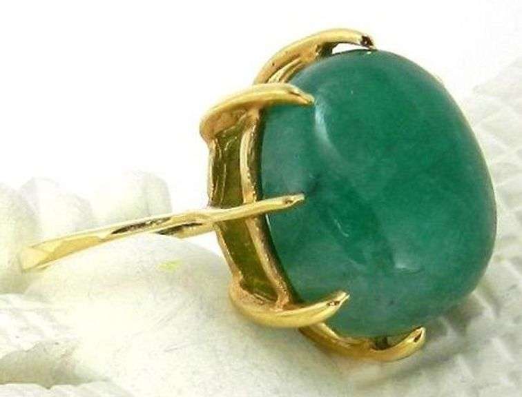 Natural Look Green Stone and Gold Ring