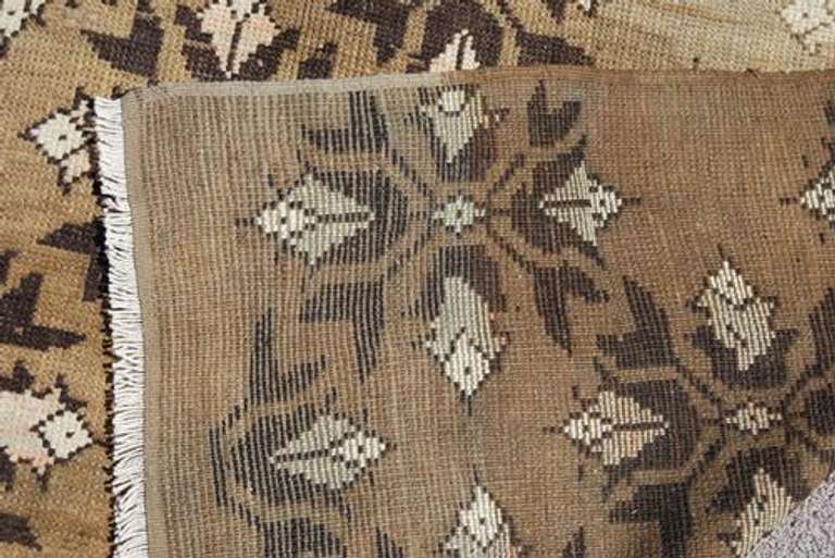 Absolutely Fascinating Hand Made Turkish Rug 7x10