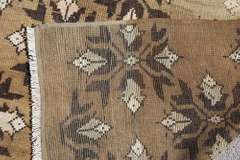 Absolutely Fascinating Hand Made Turkish Rug 7x10
