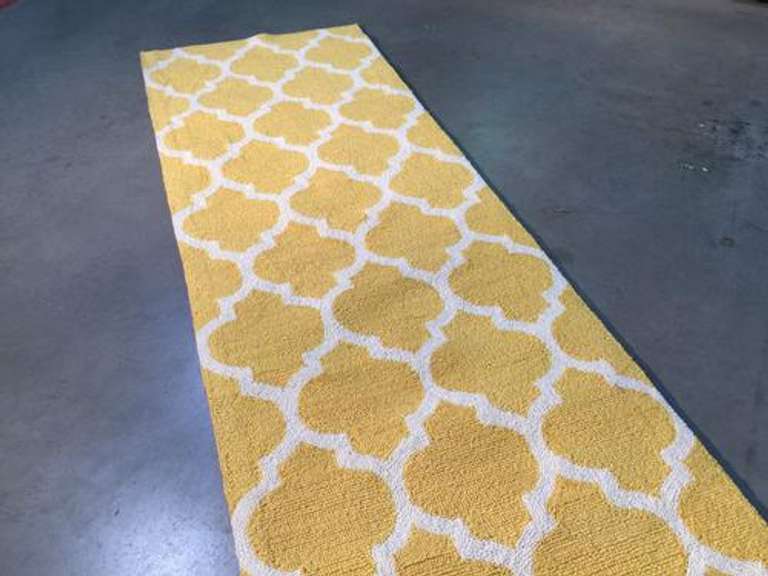 Trendy Lattice Design Hand Tufted Rug 8FT Runner