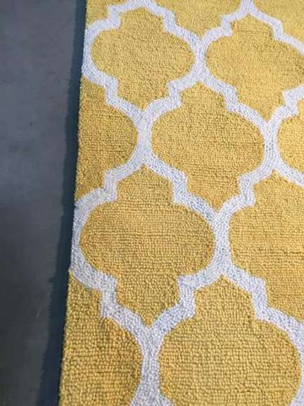 Trendy Lattice Design Hand Tufted Rug 8FT Runner