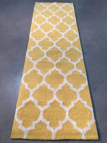 Trendy Lattice Design Hand Tufted Rug 8FT Runner