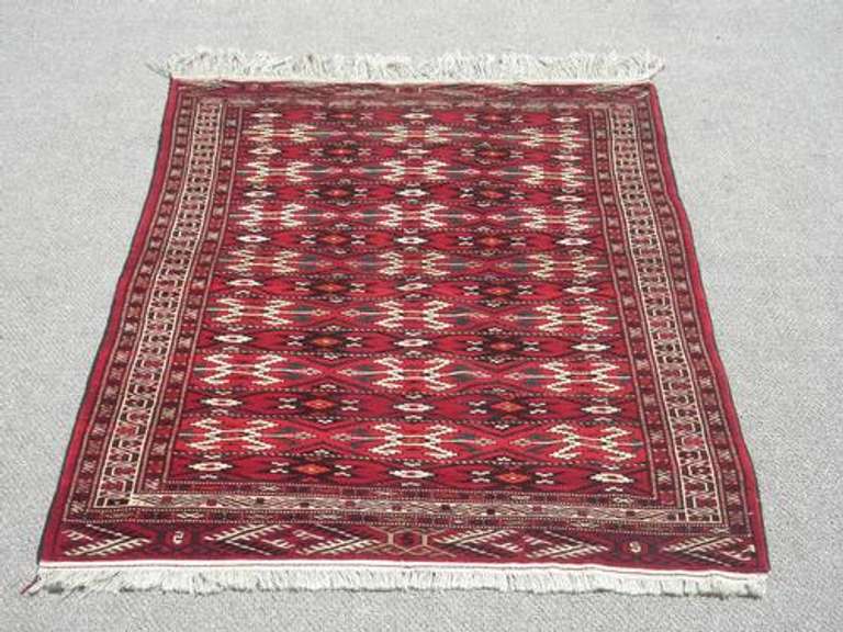 Lovely Hand Woven 4.5x6.4 Turkmen Rug