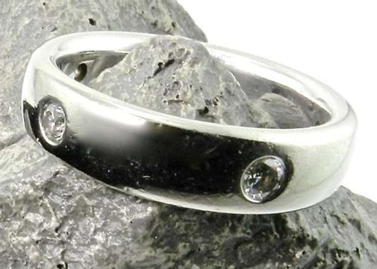 Sturdy White Gold Man's Diamond Band