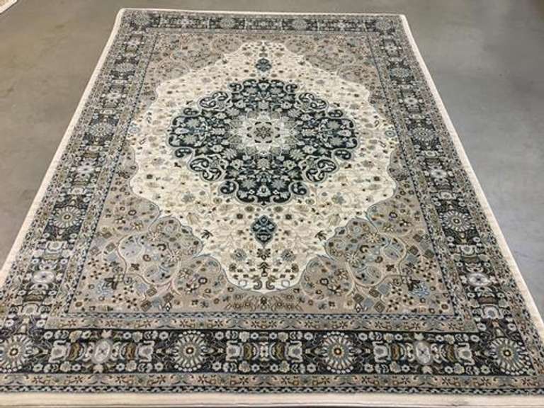 Magnificent Persian  Medallion Design Area Rug 8x10