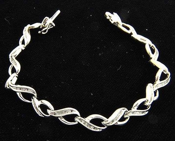 1ctw Diamond Bracelet in 10kt White Gold