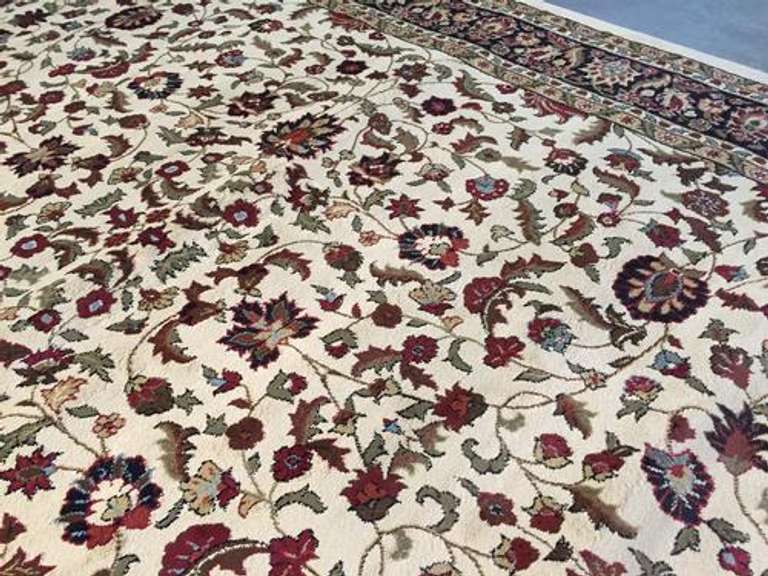 Elegant & Colorful Classic Allover Design 8x10