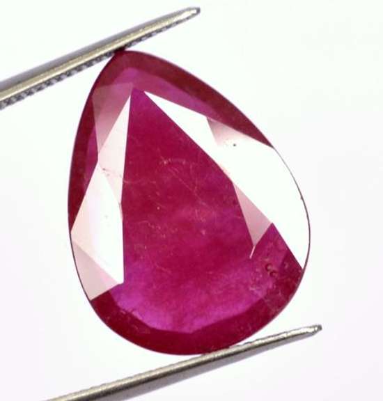 9 Carat Pear Cut Red Ruby