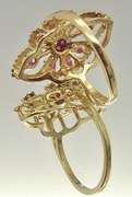 LADIES 14 KT YELLOW GOLD FILIGREE STYLE RING.