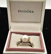 Sterling Silver Ladies Pandora Ring