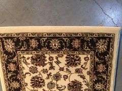 Beautiful Detailed Traditional Allover Design 8FT Runner