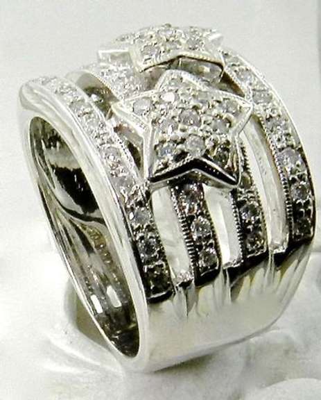 Wide 18K Ring with Stars of Diamonds