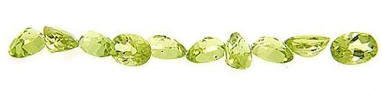 Group Lot of Oval Faceted Peridot Weighing 4.98ctw
