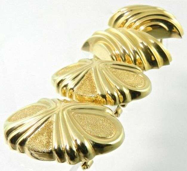 Two Lovely Pairs of 14K Earrings