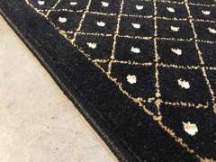 Decorative & Simple Contemporary Design 8 Ft Runner